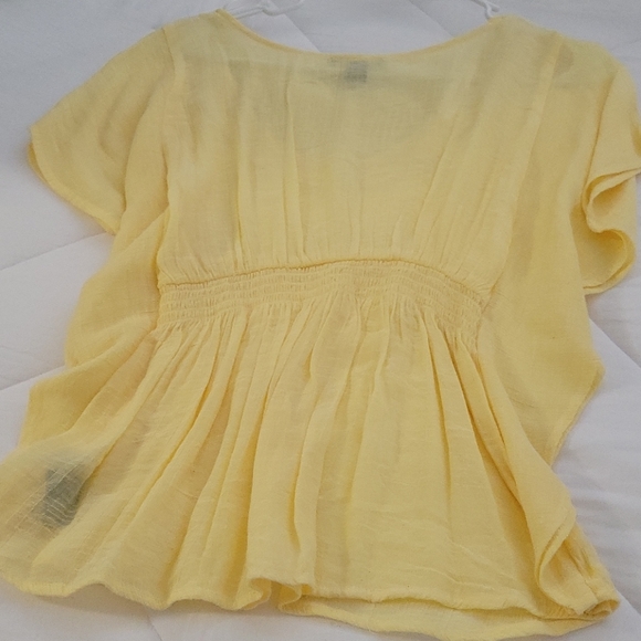 Shirt - Picture 3 of 3